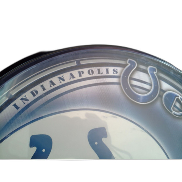 RARE VINTAGE NFL Indianapolis Colts Wall Clock - Retro Man Cave Game Room Decor! - Picture 2 of 5